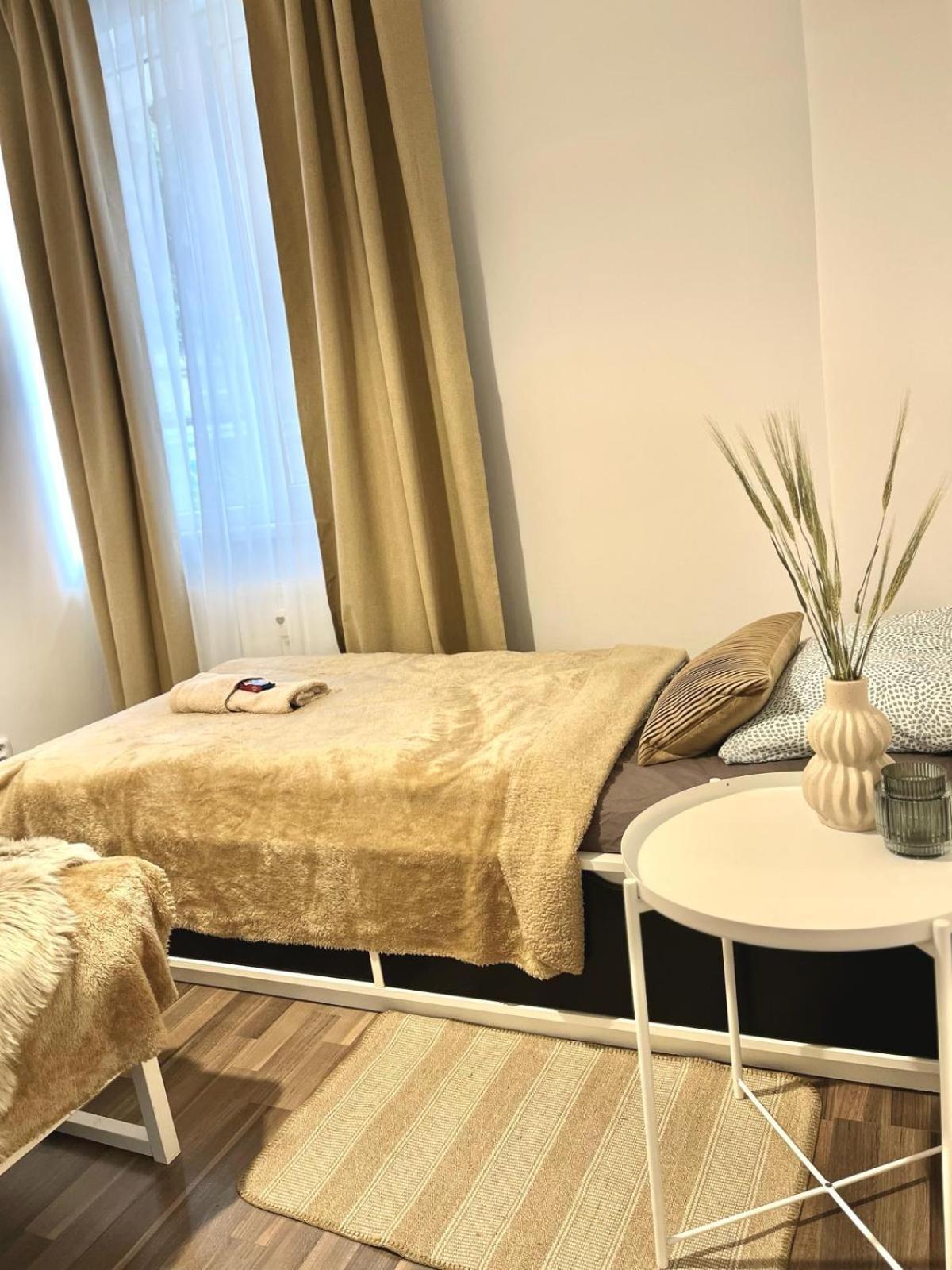 Apartment Adele - Old Town Bratislava Extérieur photo