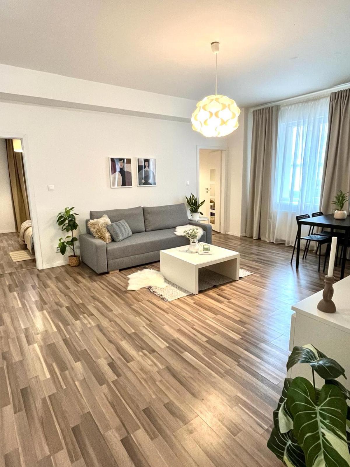 Apartment Adele - Old Town Bratislava Extérieur photo
